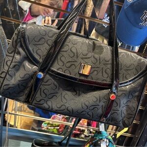 Stylish Black Handbag